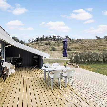 Ln1911-hjorring-under-bjergene-3 بيت للعطل *