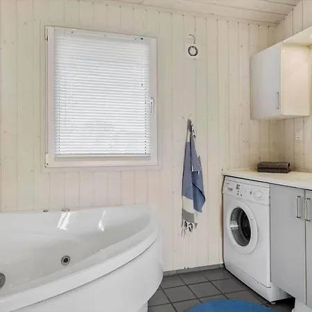 Feriehus Ln1911-hjorring-under-bjergene-3 *