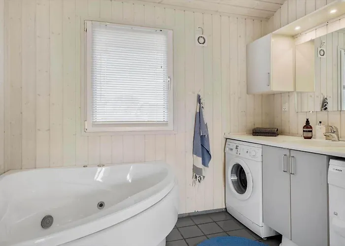 بيت للعطل Ln1911-hjorring-under-bjergene-3 *