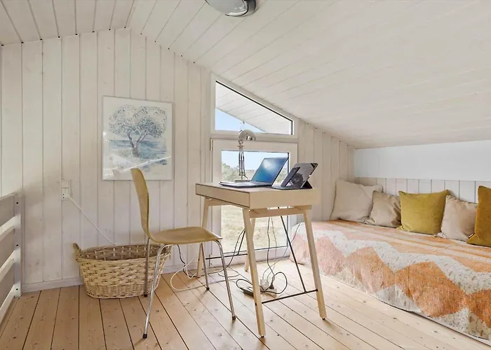 Ln1911-hjorring-under-bjergene-3 بيت للعطل